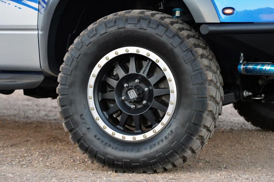  Shelby Raptor 2013 года  (фото 11 из 69)